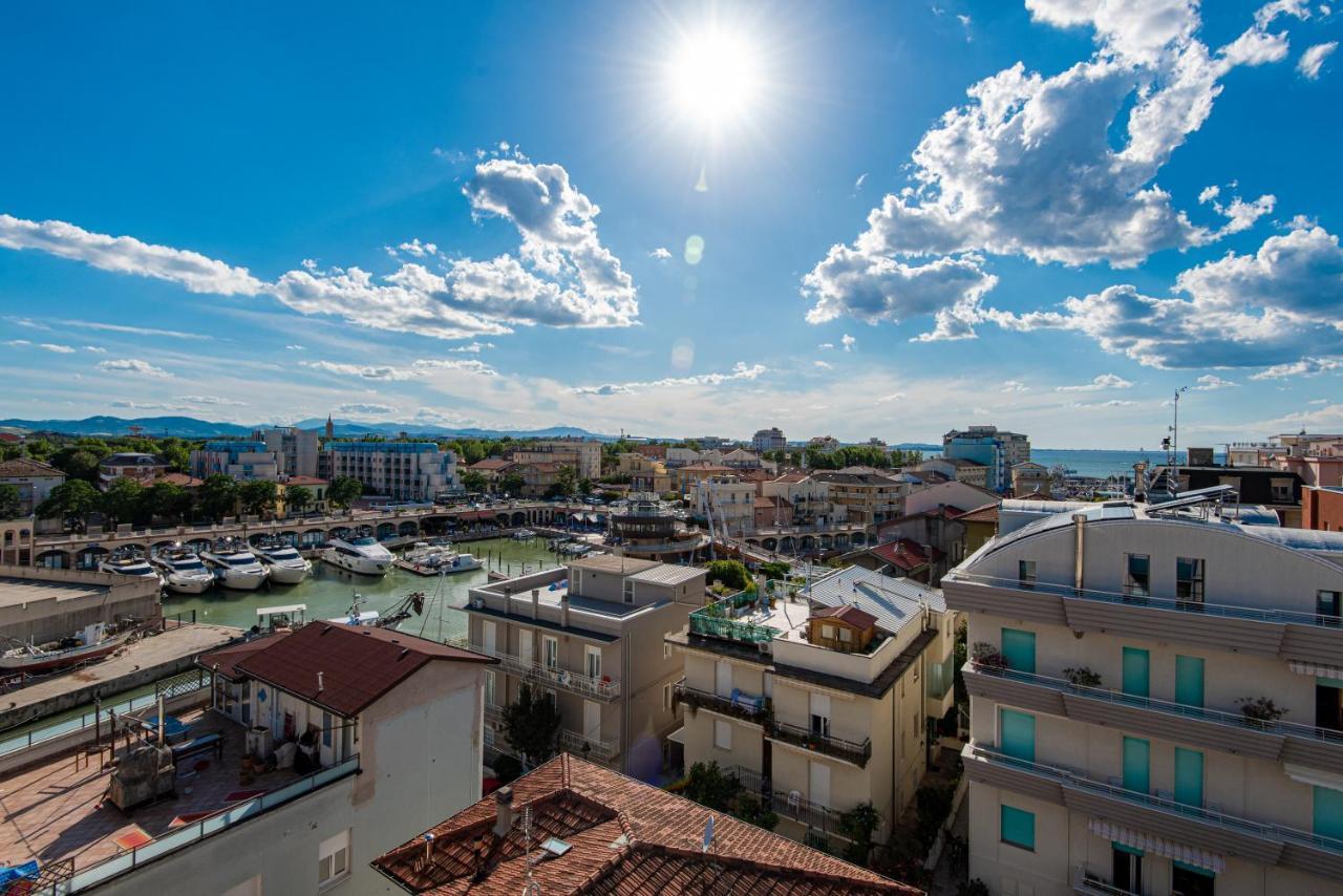Hotel Baltic Gabicce Mare Esterno foto