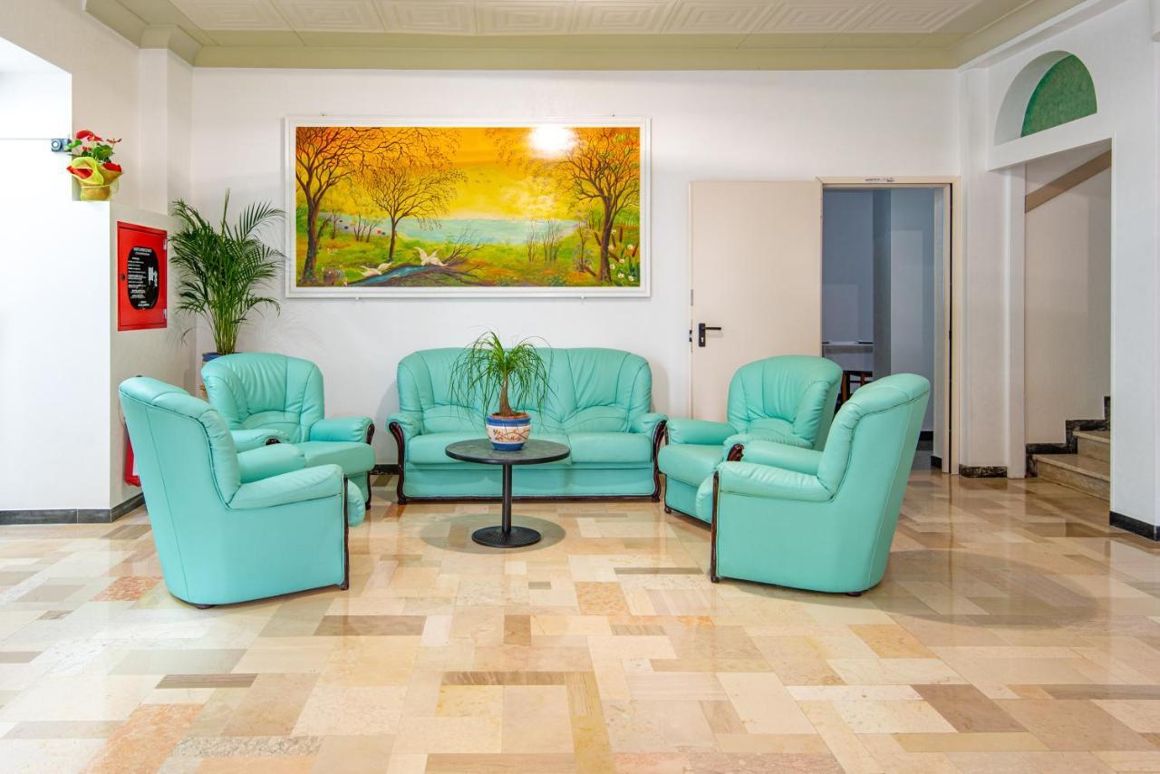 Hotel Baltic Gabicce Mare Esterno foto