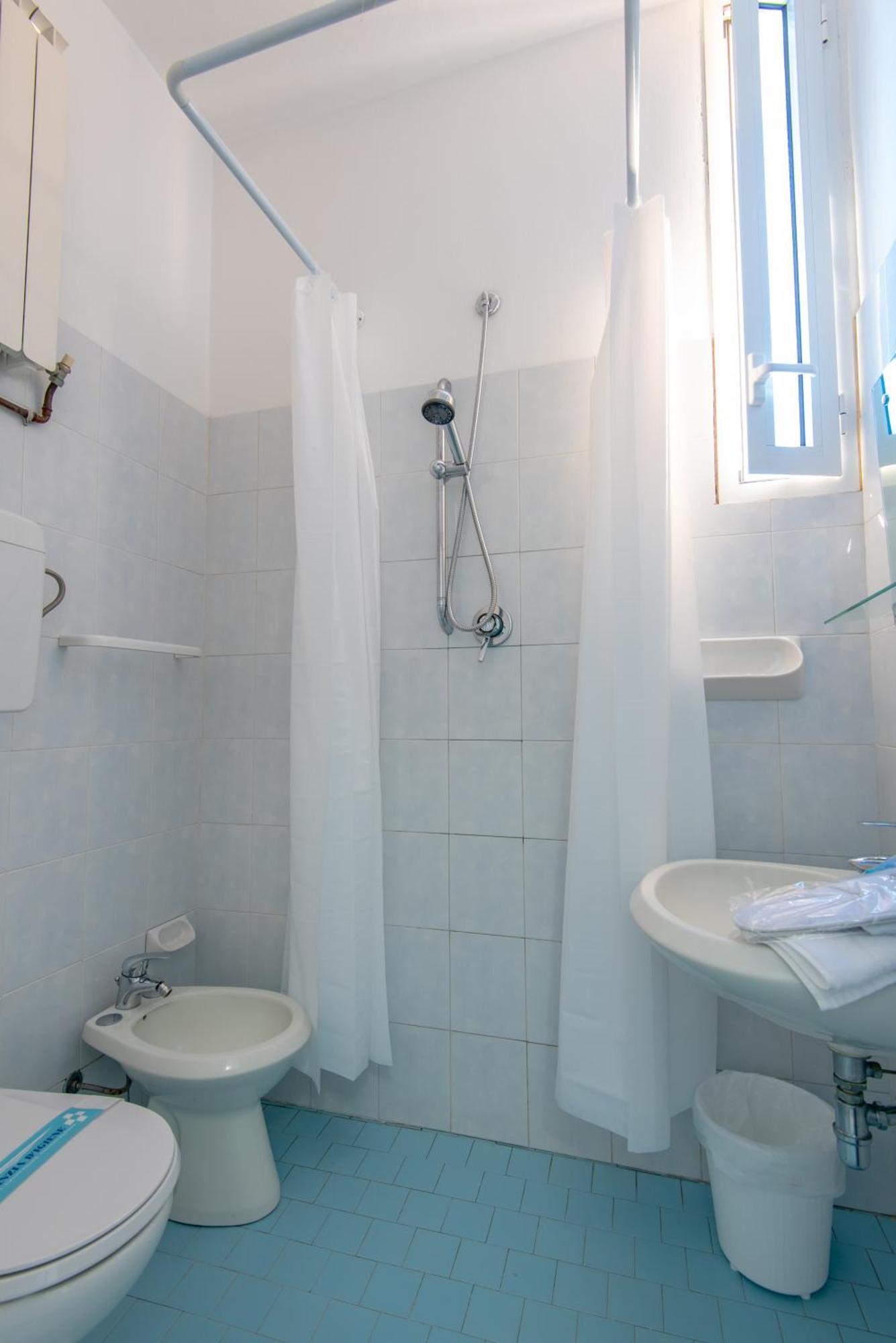 Hotel Baltic Gabicce Mare Esterno foto
