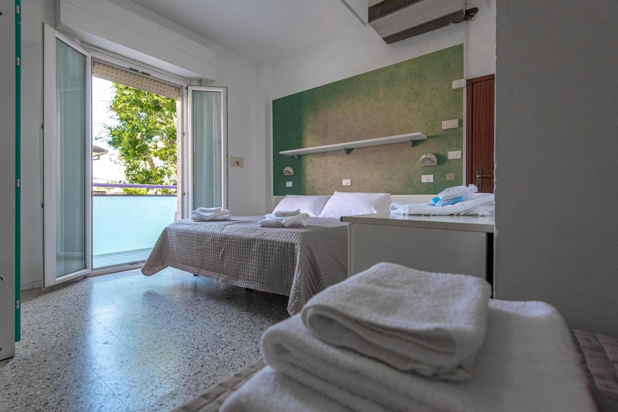Hotel Baltic Gabicce Mare Esterno foto